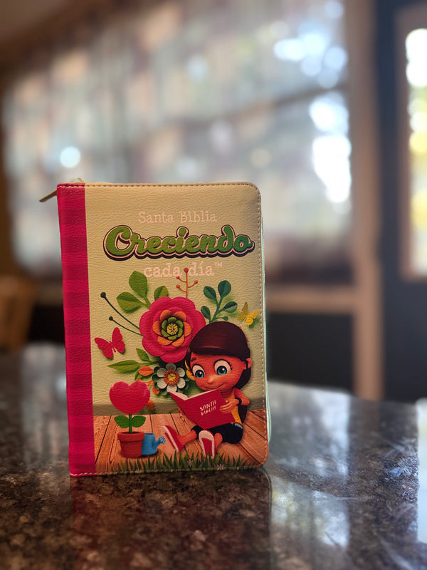 Santa Biblia Creciendo | Edición Inspiracional para Niñas