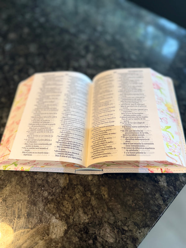 Floral Grace Spanish Bible – Reina-Valera 1960 (Compact Edition)