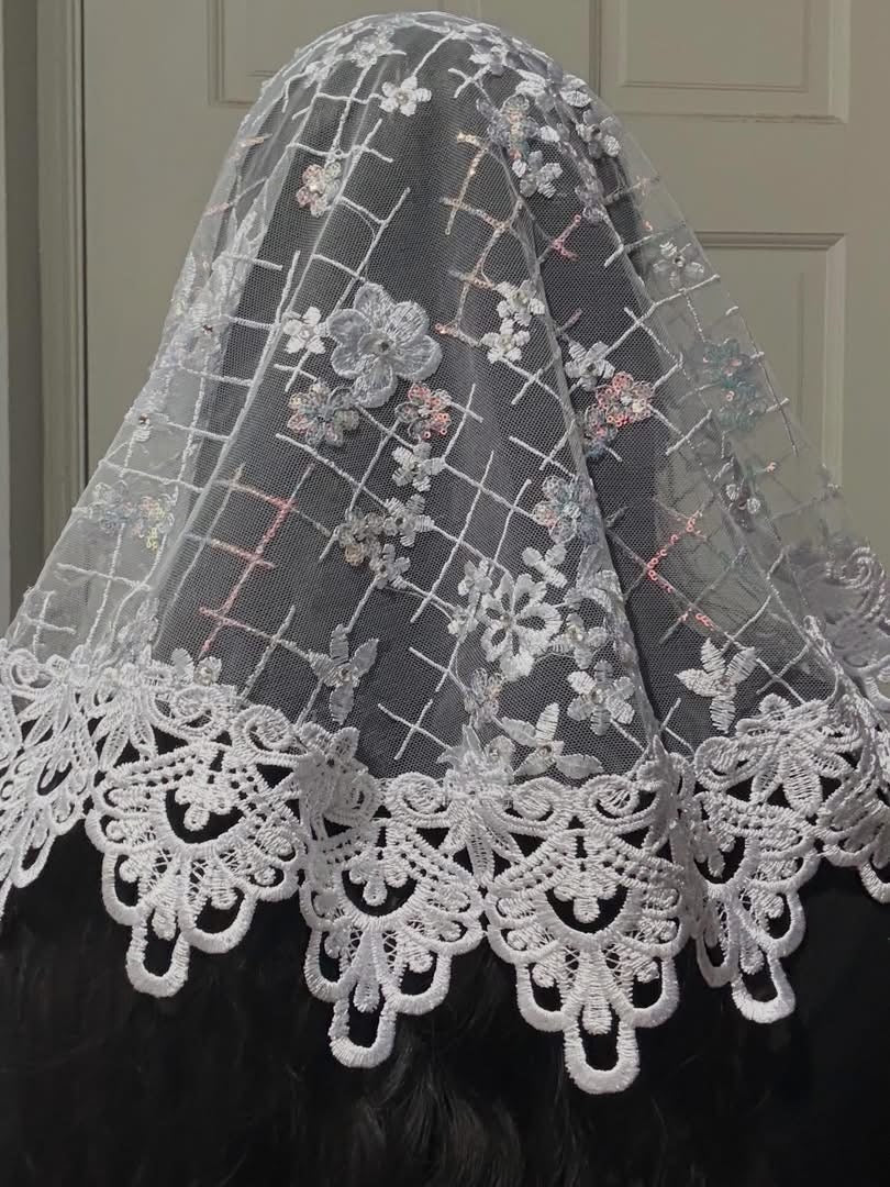 Floral Sequin Lace Veil